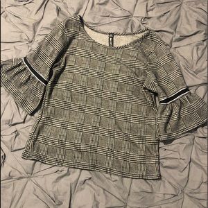 Black/white dress blouse